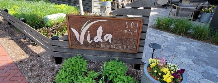 Vida is one of Indy Monthly 2016 25 Best Restaurants.