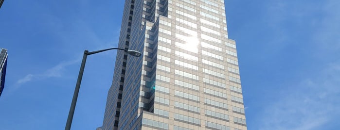Salesforce Tower is one of Frequent Places.