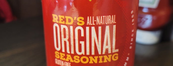 Red Robin Gourmet Burgers and Brews is one of The 15 Best Places for Malts in Indianapolis.