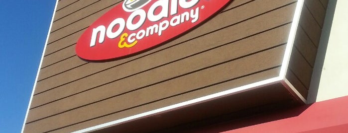 Noodles & Company is one of Locais salvos de Jackie.