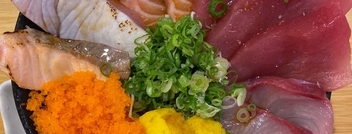 壽司爸 is one of taipei chirashi..