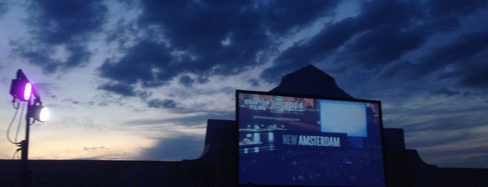 Rooftop Films @Industry City is one of Gespeicherte Orte von Mara.