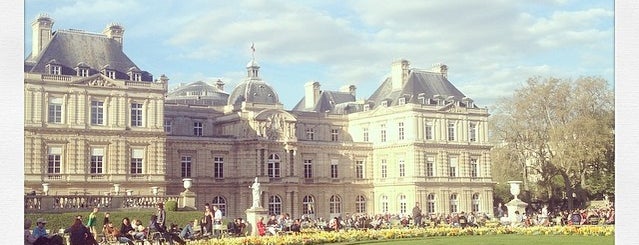 สวนลุกซ็องบูร์ is one of Saint-Germain-des-Prés.