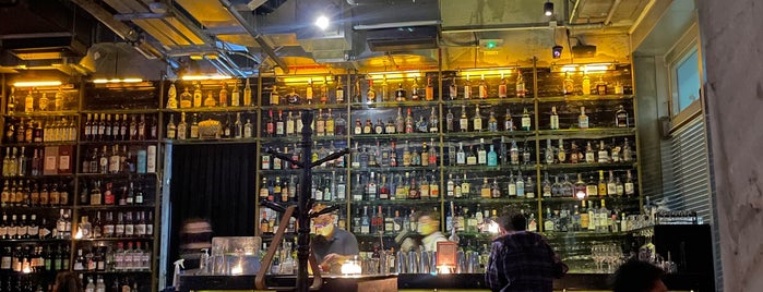 The Wilshire Bar is one of HK BARS.