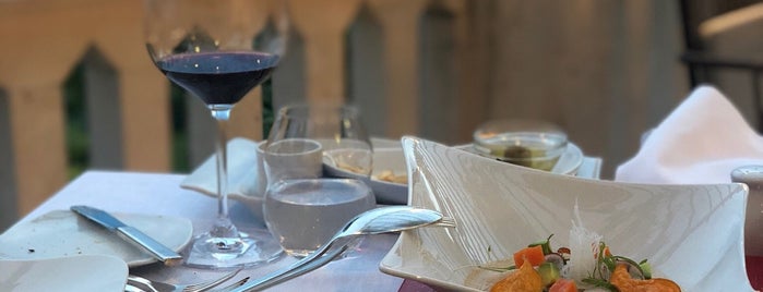 Victoria Restaurant is one of Dubrovnik.