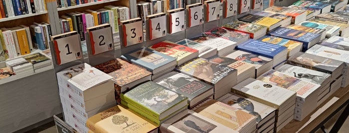 Boekhandel Kooyker is one of Nederland.