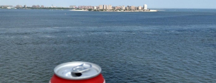 Coney Island Bay is one of Sandy : понравившиеся места.