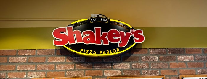 Shakey's Pizza Parlor is one of good eats.