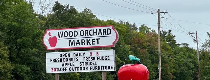 Wood Orchard Market is one of Door County Night/Day Trip.