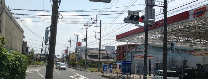 宮の下交差点 is one of 国道16号(八王子街道, 県道56号).