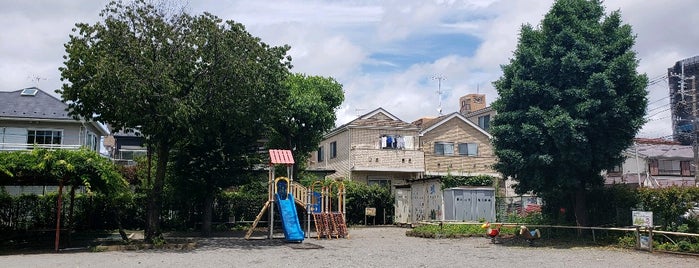 西鶴間一丁目公園 is one of 散歩にはとっておきの公園.