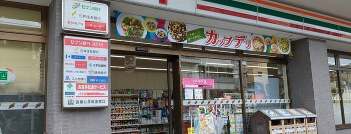 セブンイレブン 川崎百合丘店 is one of 百合ヶ丘駅 | おきゃくやマップ.