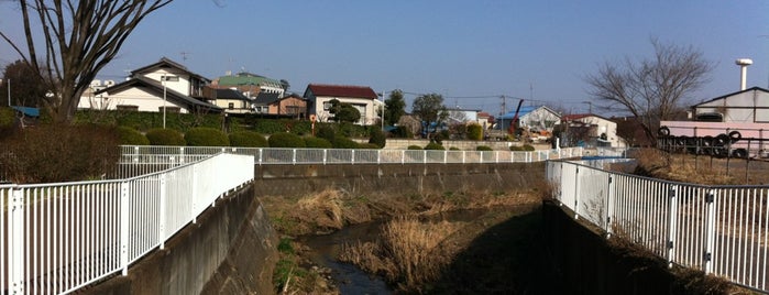 耕地橋 is one of 帷子川に架かる橋と周辺の公園・史跡.