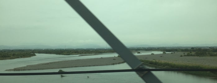Shinkansen Tenryugawa Bridge is one of 東海道・山陽新幹線 橋梁.