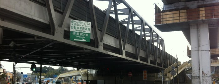 上川井IC is one of 国道16号(八王子街道, 県道56号).