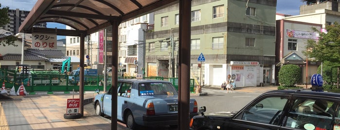 JR延岡駅前 タクシーのりば is one of Taxi Stand.