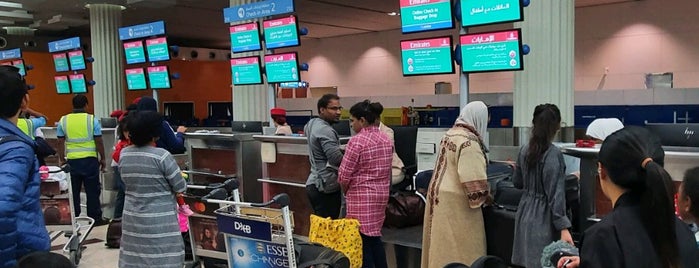 Terminal 3 Check-in Area is one of Tempat yang Disukai Atti.