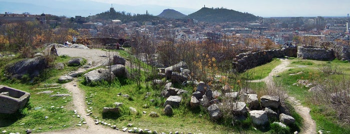 Небет Тепе (Nebet Tepe) is one of Пловдивските тепета.
