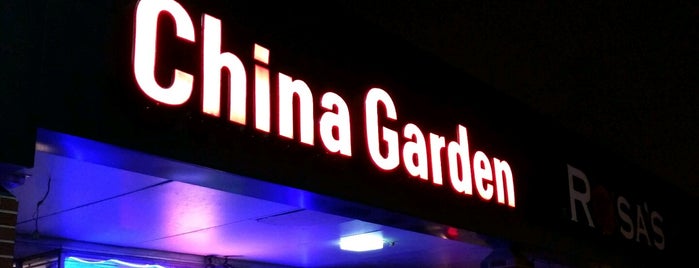 China Garden Restaurant is one of Lugares favoritos de Anastasia.