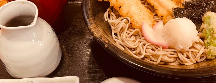 そば処 いしおか is one of 蕎麦屋.