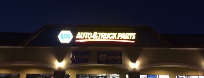 NAPA Auto Parts - Day Auto Supply is one of Colinさんのお気に入りスポット.