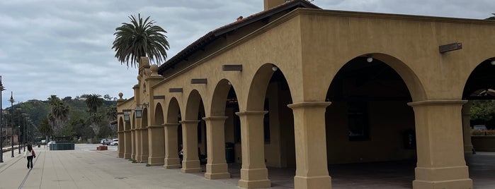Santa Barbara Amtrak is one of Tempat yang Disukai Doc.