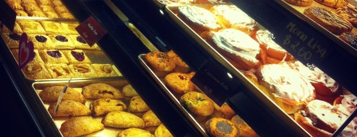 Muffin Top Bakery is one of Vegan Options Around the US.