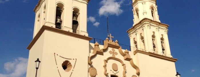 Catedral de Santiago is one of Posti che sono piaciuti a Roberto.