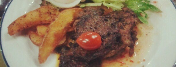 Restoran Seri Melayu is one of 100% Makanan Halal (MySelera.com).