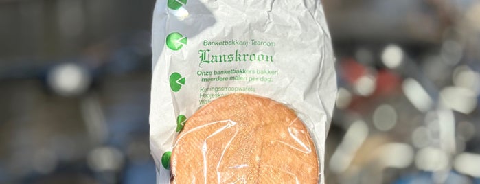 Lanskroon Bakery stroopwafels is one of Amsterdam.