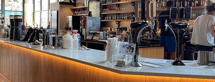 Impact Coffee Bar & Roasters is one of Tempat yang Disukai Royce.