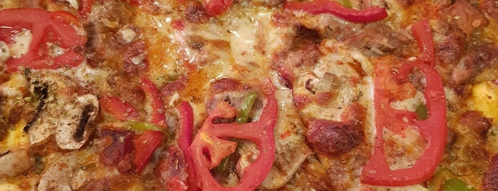 G'HOT Pizzeria is one of Restoran - Dünya Mutfağı- Pizza- Şarap Evi.