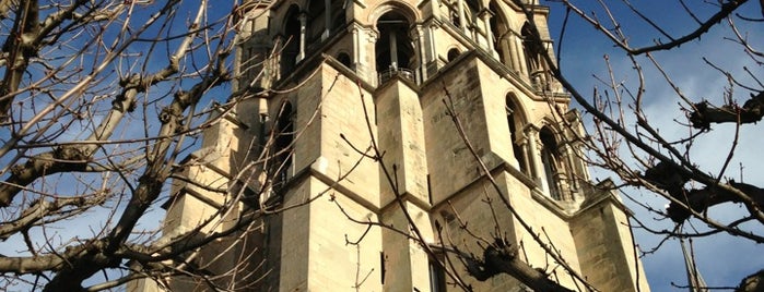 Cathédrale Notre-Dame de Lausanne is one of Locais curtidos por Şule Nur.