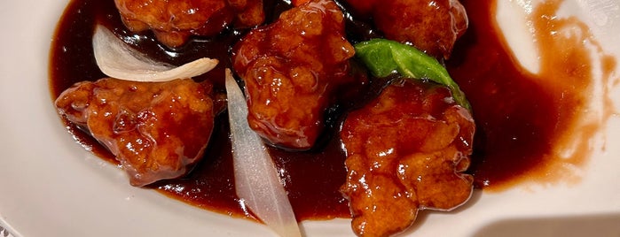南翔饅頭店 is one of Chinese food.