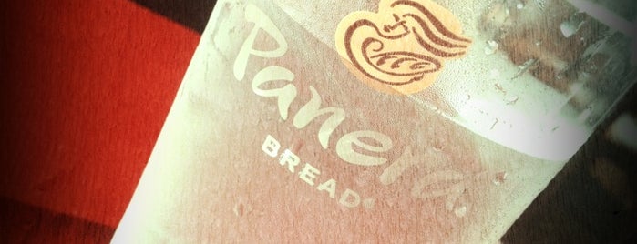 Panera Bread is one of Locais curtidos por Mike.