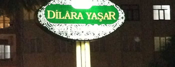 Dilara Yaşar Tatlı & Dondurma is one of Tempat yang Disukai Samet.
