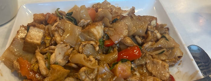 Thai Lotus Kitchen is one of The 15 Best Places for Water Chestnuts in Dallas.