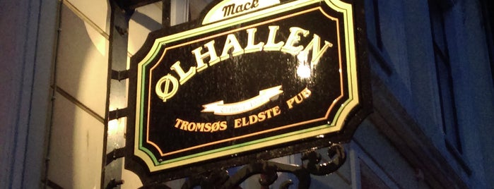 Ølhallen is one of Tempat yang Disukai Thomas.