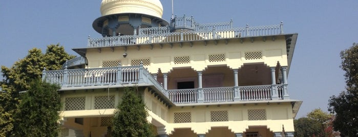 Anand Bhawan is one of List of Museums from BTDT A to N.