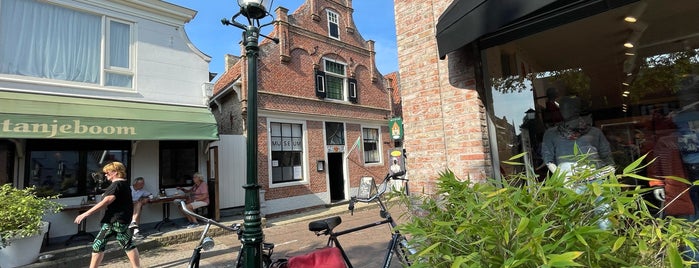 Stenenplaats is one of Texel.