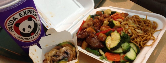 Panda Express is one of Devontaさんのお気に入りスポット.