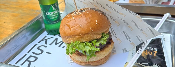 Burger No 7 is one of Gidilecek burgerciler.