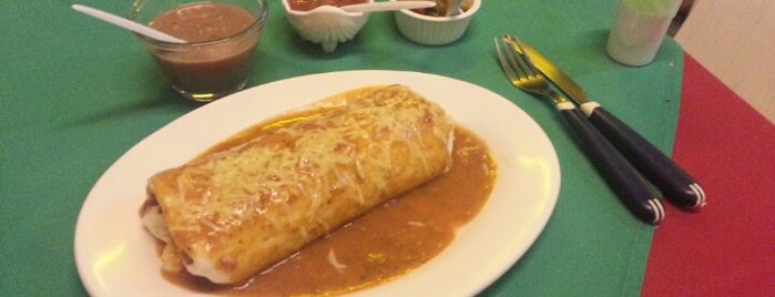 Tacos Mexicanos is one of Locais curtidos por Sandra.