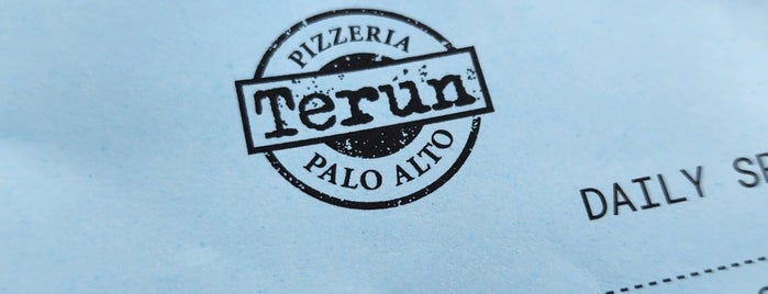 Terùn Pizzeria is one of สถานที่ที่ Randy ถูกใจ.