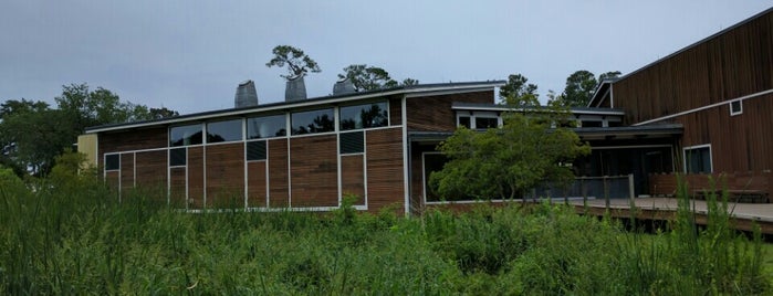 Chincoteague National Wildlife Refuge FWS Visitor Center is one of Lieux qui ont plu à JàNay.