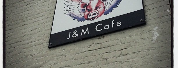 J & M Cafe is one of Tempat yang Disukai Karla.