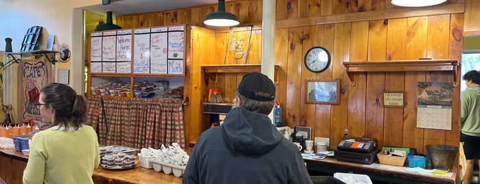 Cafe at DeLight is one of Ludlow, VT.