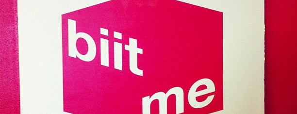 Biit Me Record Store / Oü Biitmii is one of Vinyl records.