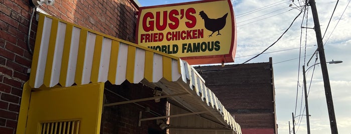 Gus’s World Famous Hot & Spicy Fried Chicken is one of Man v Food Nation.