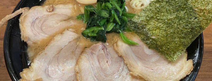 麺作ブタシャモジ is one of Lieux qui ont plu à ヤン.